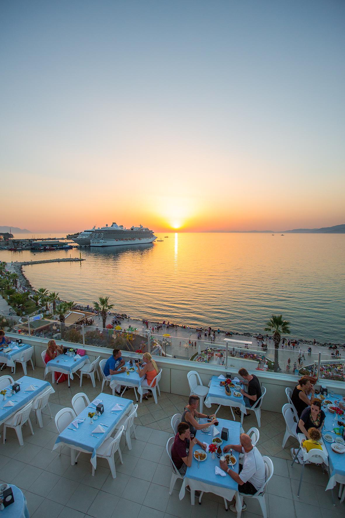 Derici Hotel Kusadasi Exterior photo
