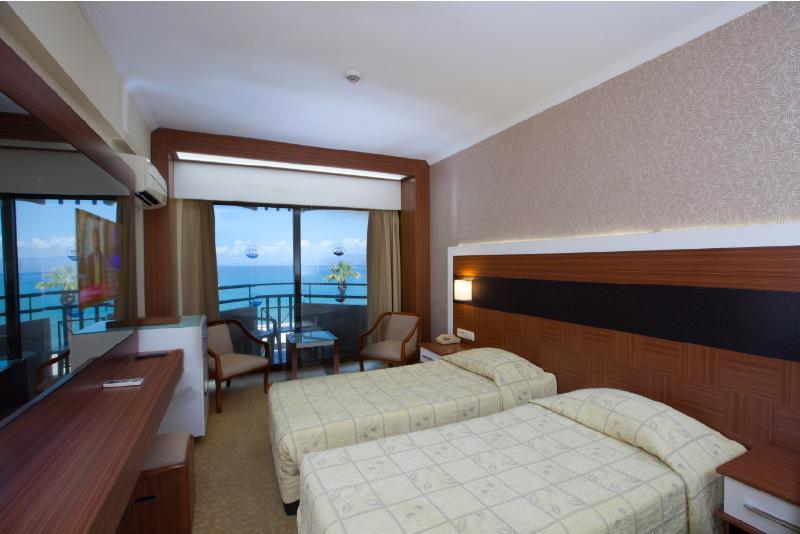 Derici Hotel Kusadasi Exterior photo