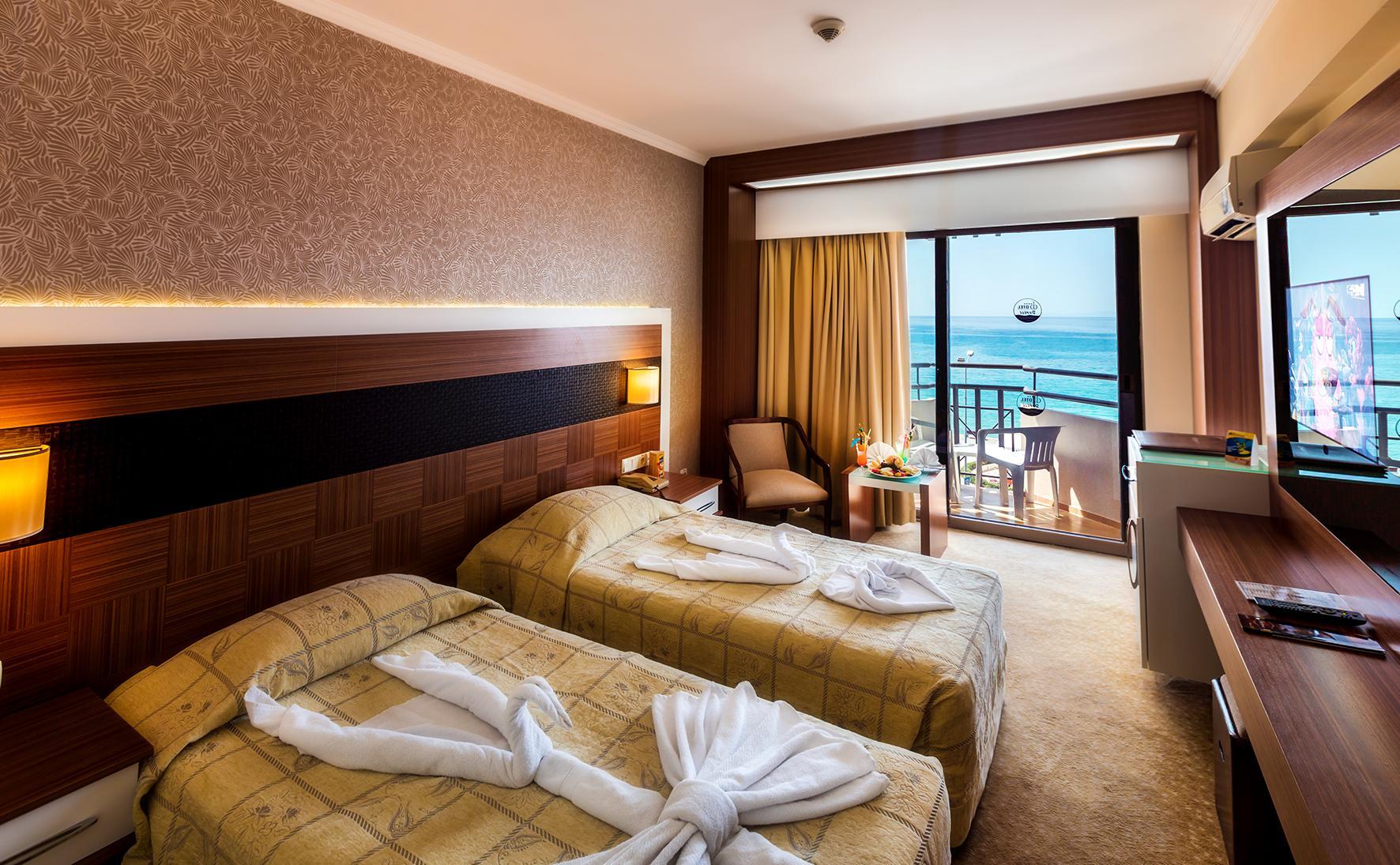 Derici Hotel Kusadasi Exterior photo