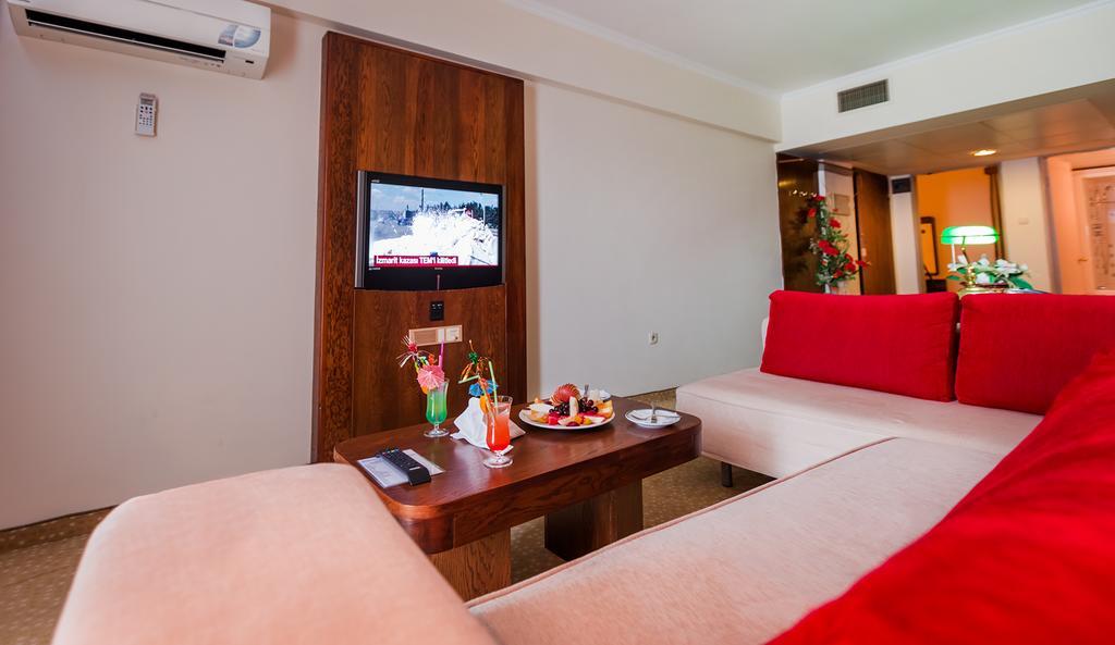 Derici Hotel Kusadasi Room photo